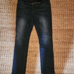 Y2K Vintage dELiA*s Dk Blue Skinny Jeans with Natural Fading Size 7/8s Like New